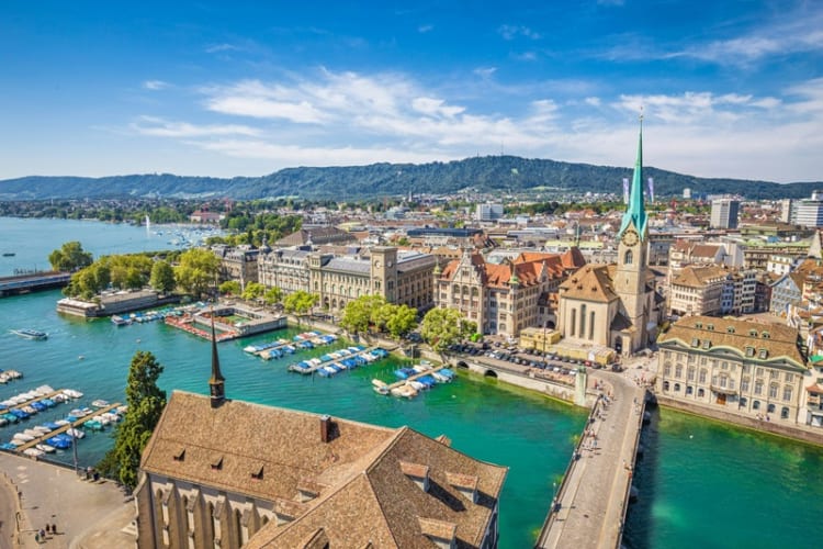 Thành phố Zurich mang những nét đặc trưng chờ du khách đến khám phá